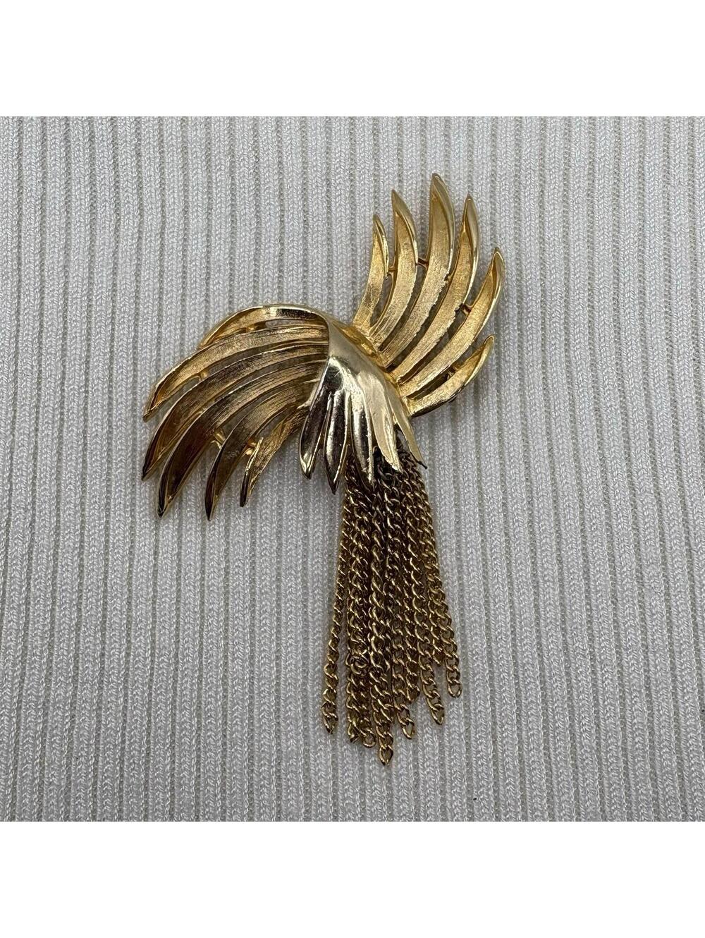 Vintage Gold Tone Abstract Spray Brooch Pin w/ Chain Tassel